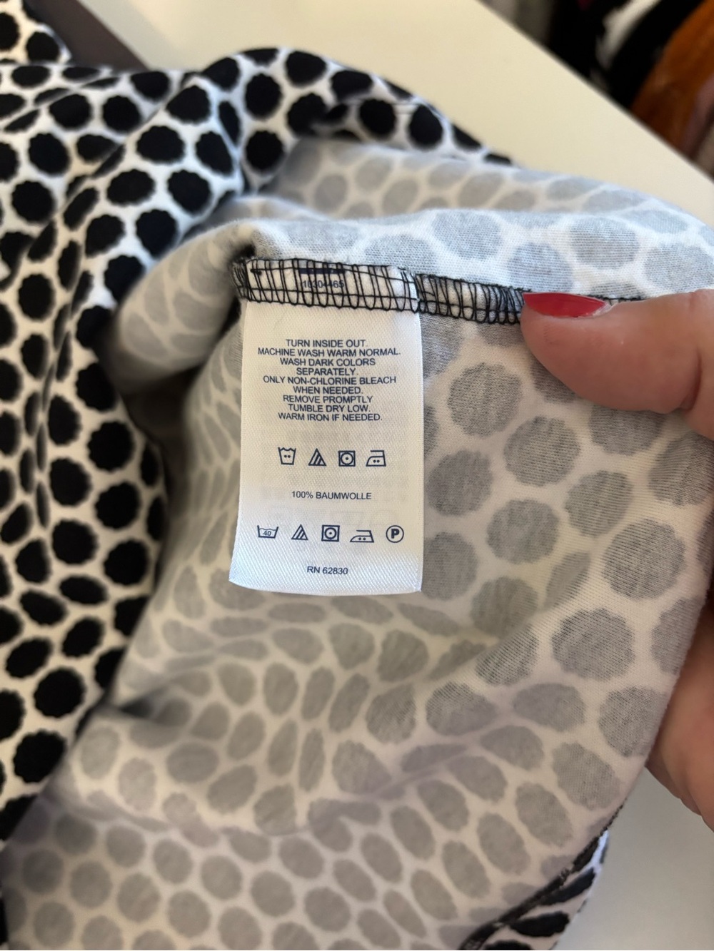 Lands' End Black and White Dot Scoop Neck Tank - Picture 4 of 5